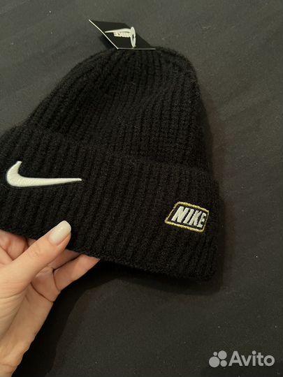 Мужская шапка