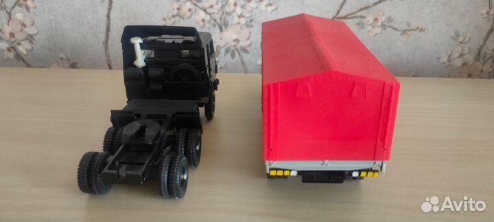 Модель советская машинки камаз 1/43