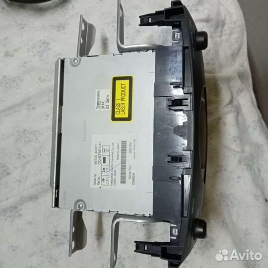 Оригинальная магнитола на Тойота Рав4 2008г