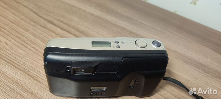 Фотоаппараты плёночные и цифровой