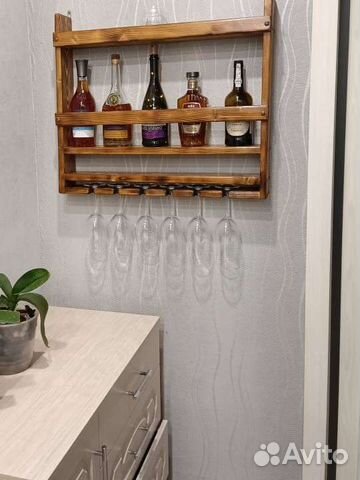 Деревянная полка (для вина)