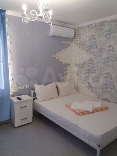 Комната 12 м² в 4-к., 1/1 эт.