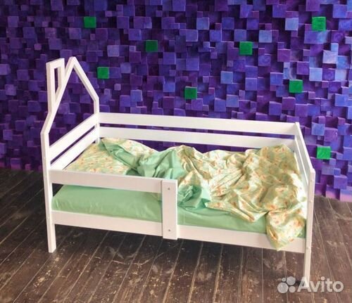 Детский шкаф «Домик» (разные цвета)