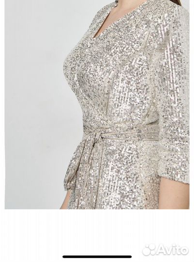 Платье с пайетками