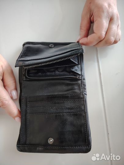 Мужское кожаное портмоне