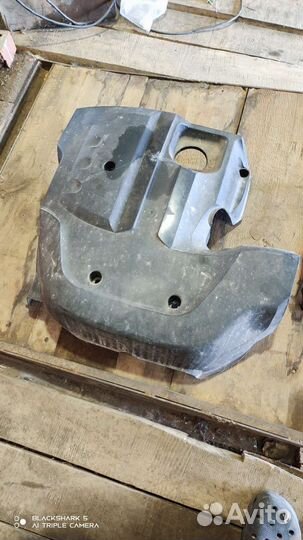 Крышка двигателя Шевроле нива