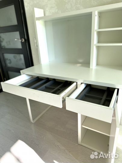 Продам письменный стол IKEA