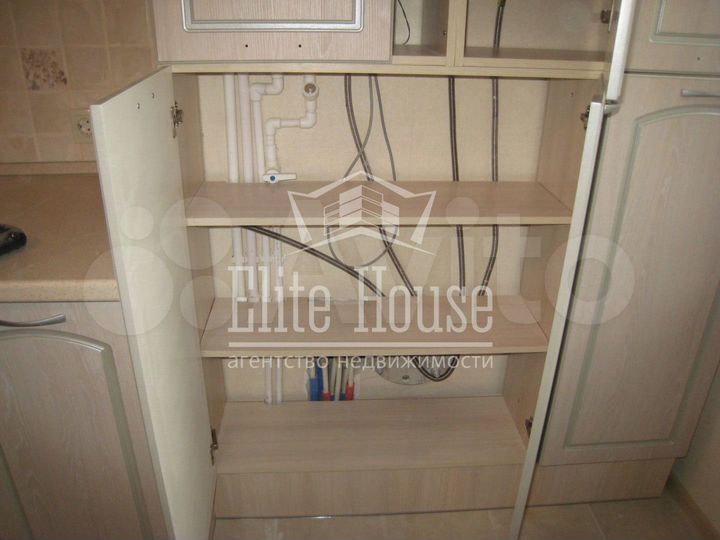 2-к. квартира, 48,7 м², 2/3 эт.