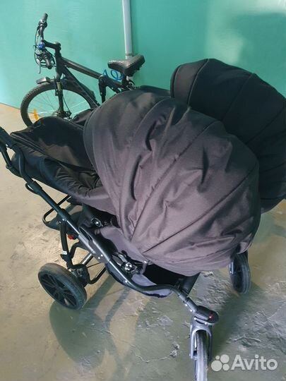 Коляска для двойни