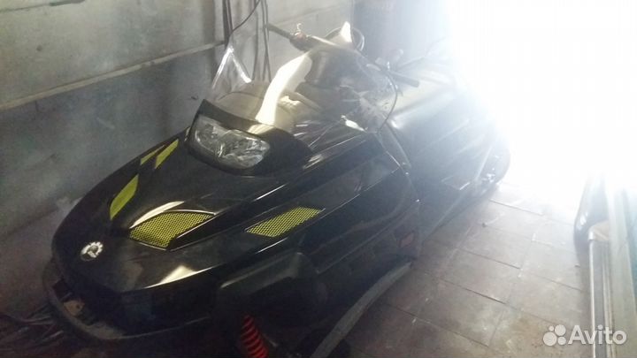 Снегоход BRP SKI DOO expedition TUV 1000