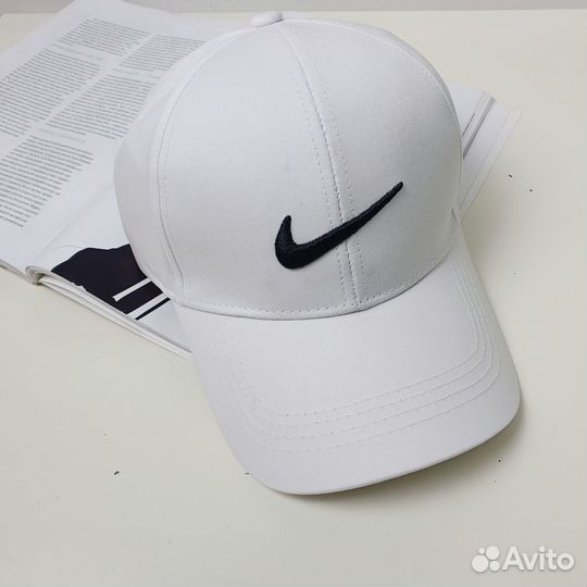 Однотонная кепка Adid