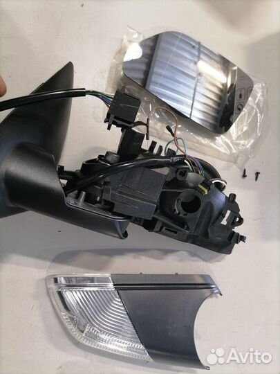 Зеркало левое электро/подогрев Octavia A5