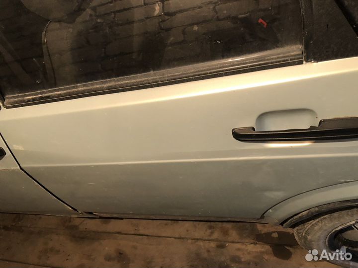 Двери на ваз 21099