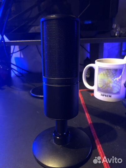 Микрофон Razer Seiren X + Подарочек