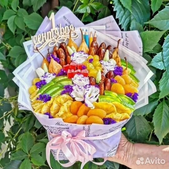 Съедобные букеты из сухофруктов