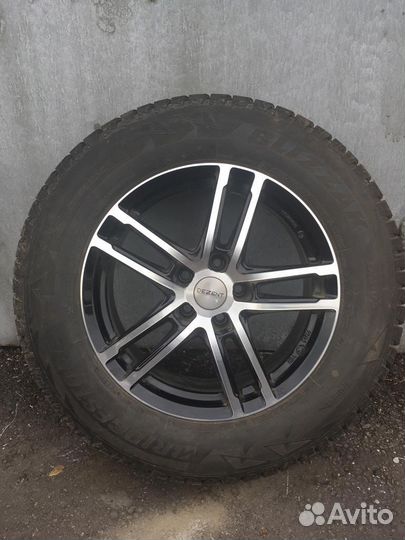 Колеса r17 зимние Bridgestone (Mercedes GLC)