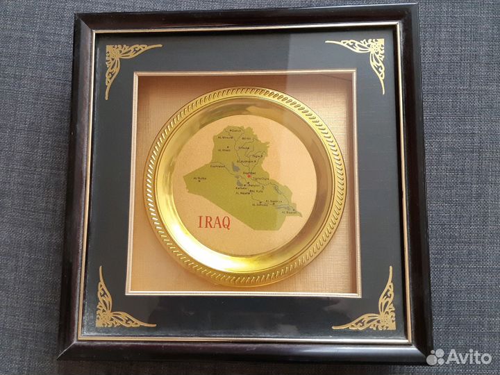 Сувенирные тарелки на стену