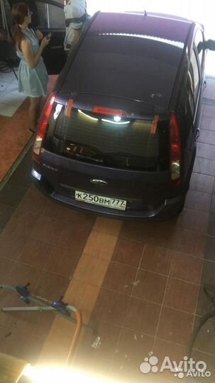 Заднее стекло Ford Fusion