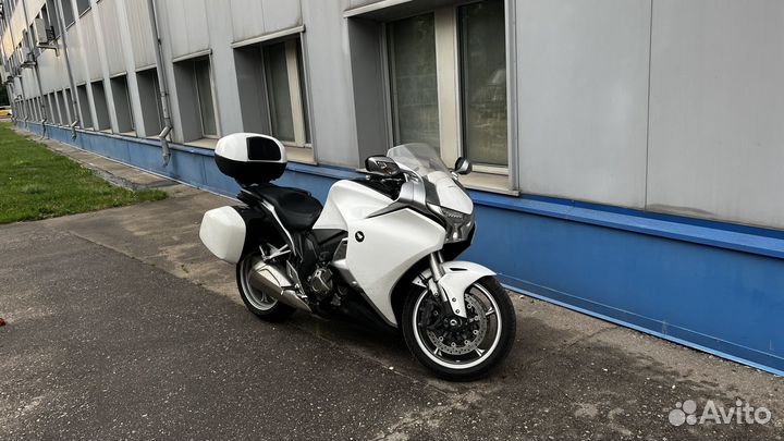 Honda VFR 1200 Спорт-Турист
