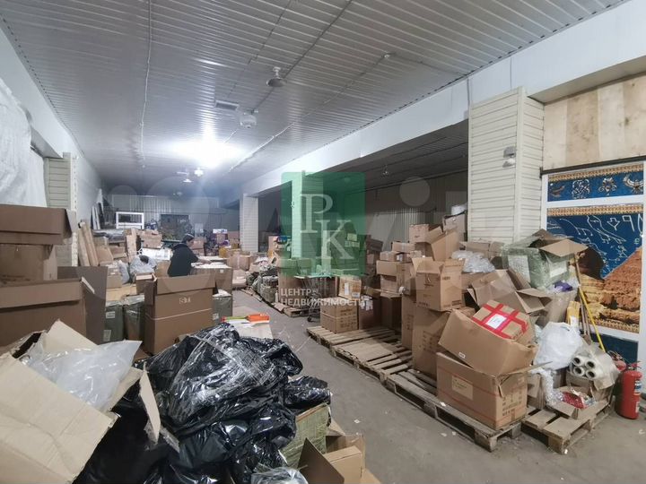 Склад 180 м2 рядом с ТЦ 