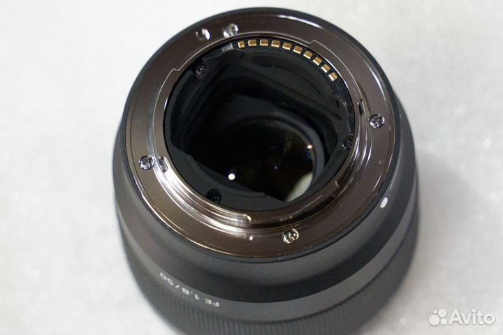 Объектив Sony FE 50mm f/1.8 (SEL-50F18F)