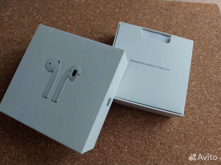 Коробка от airpods apple