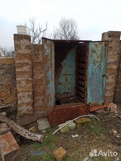 Ёмкости металлические,пищевая нержавейка,шкаф мет