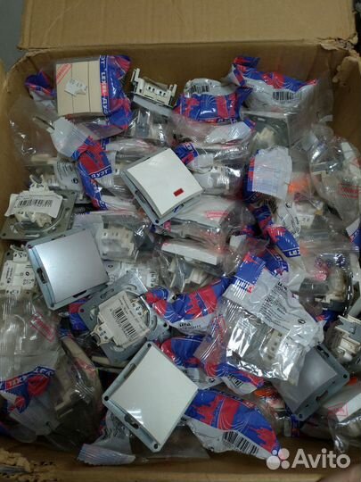 Выключатель встраиваемый без корпуса