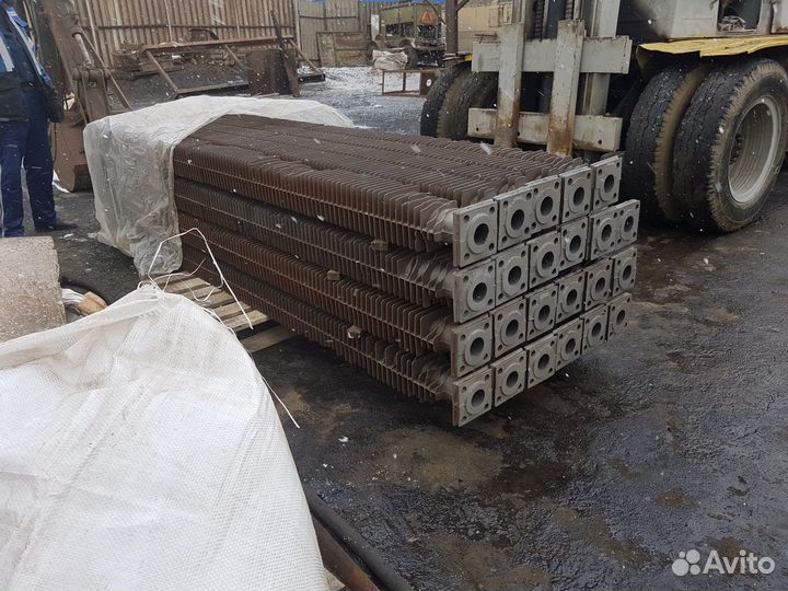 Трубы экономайзерные чугунные 2; 3 метра ребристые