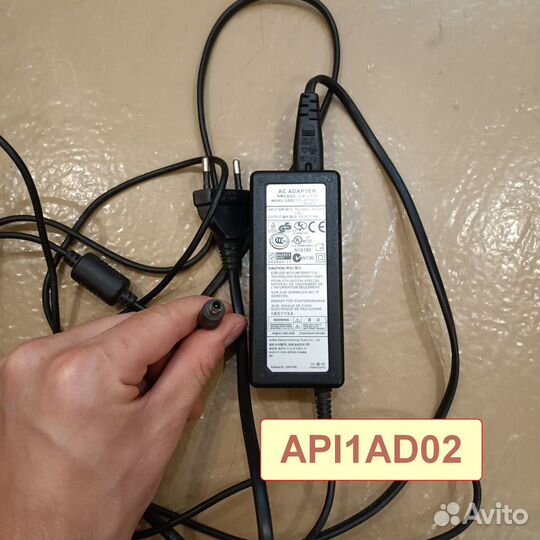 Зарядные устройства для ноутбуков