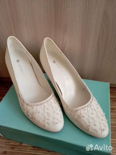 Продам туфли