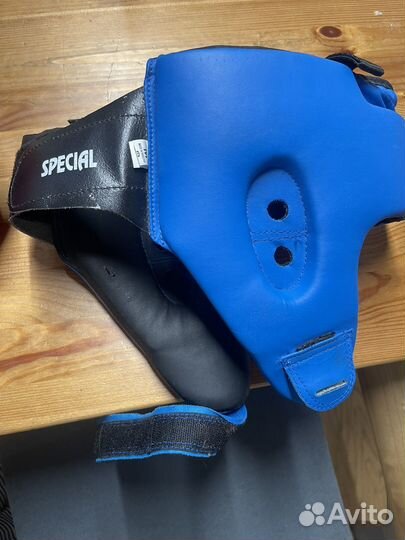 Боксерский шлем