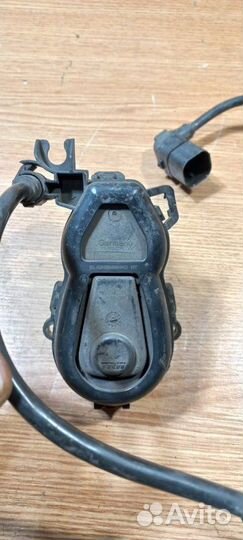 Привод ручника задний правый Mercedes-Benz B-Class