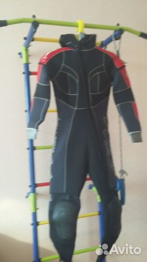 Гидрокостюм женский