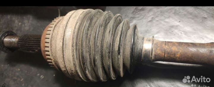 Привод левый в сборе Toyota Camry AHV40 гибрид