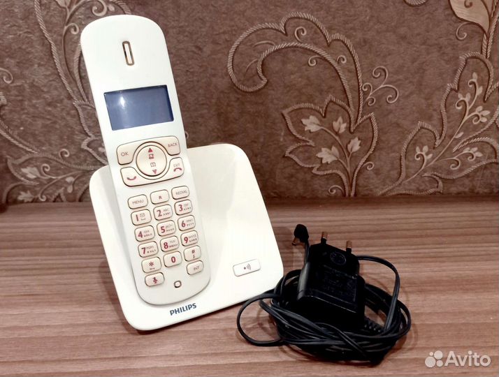 Телефон philips