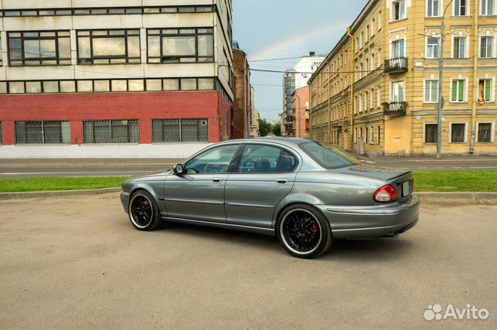 Jaguar X-type 2.5 AT, 2002, 300 000 км