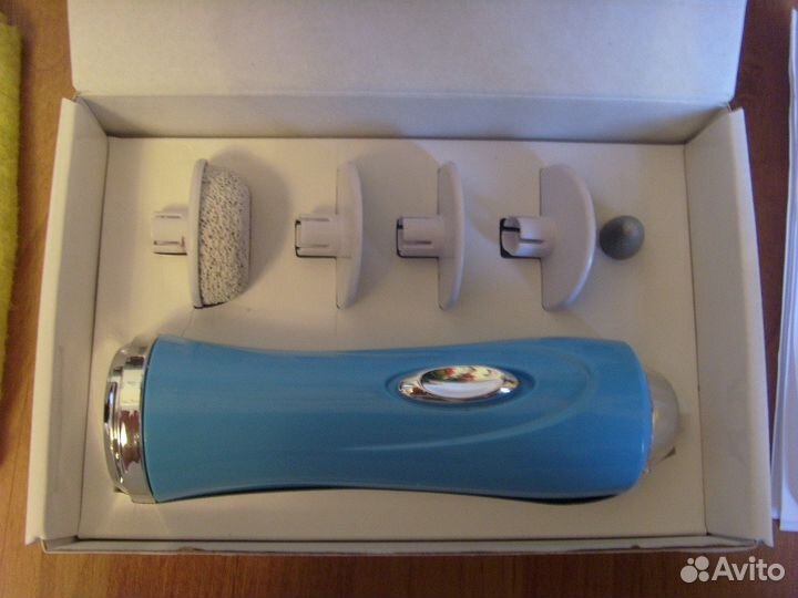 Набор для маникюра и педикюра (avon)