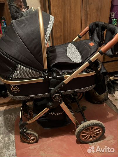 Прогулочная коляска 3 в 1