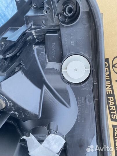 Фара Toyota rav 4 LED 2016-2019 оригинал