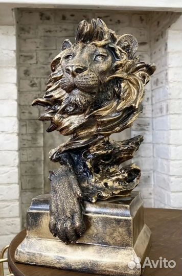 Статуэтка Льва