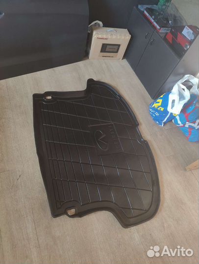 Ковер в багажник Infinity