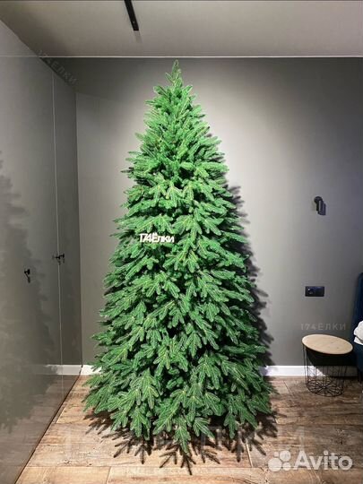 Елка искусственная