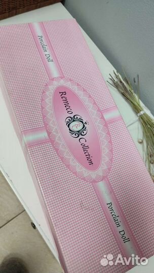 Кукла фарфоровая remeco collection