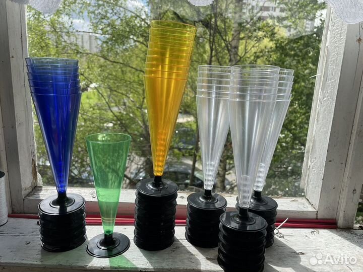 Бокалы для шампанского пластиковые (со свадьбы)