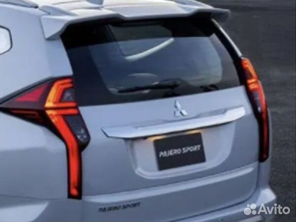 Спойлер крышки багажника Mitsubishi Pajero Spor