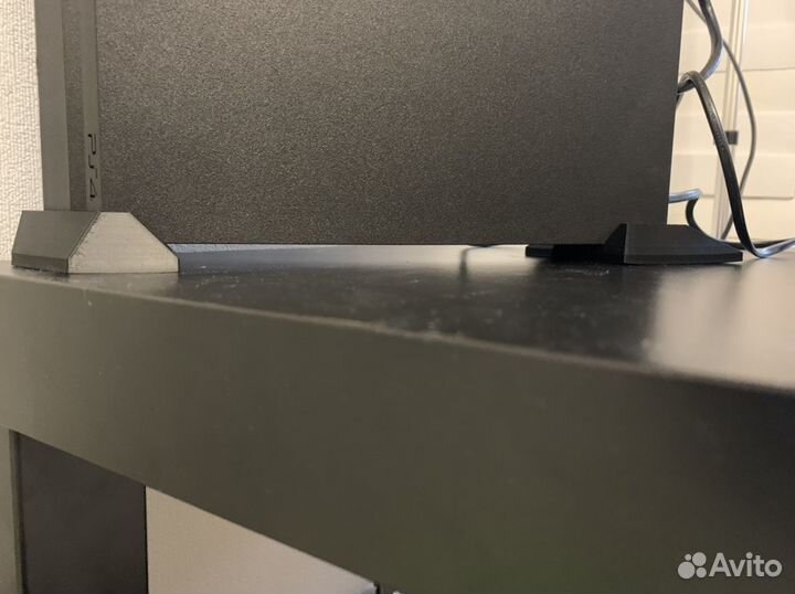 Подставка PlayStation 4 slim вертикальная PS4