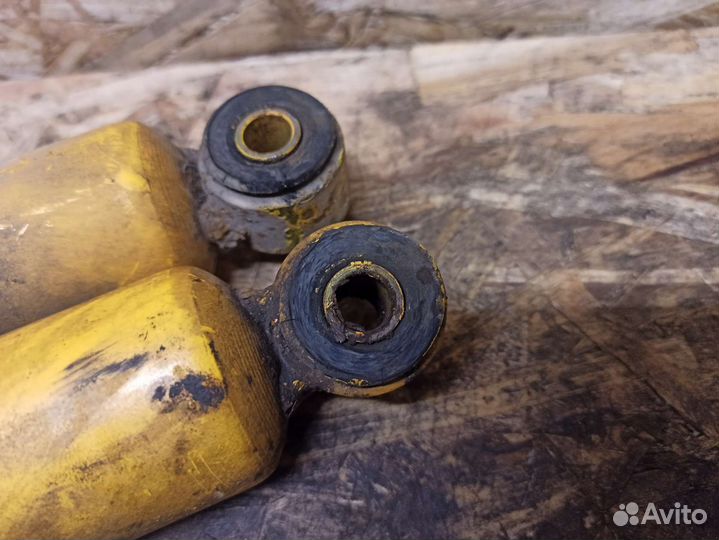 Передние амортизаторы Opel Frontera A C24NE