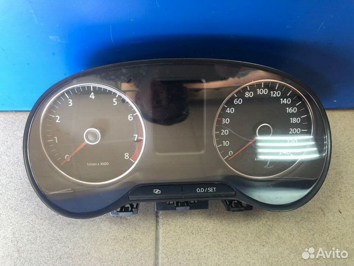 Щиток приборов Volkswagen Polo 6R 2013