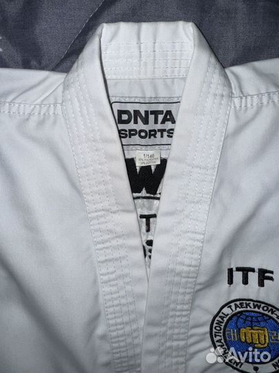 Добок для тхэквондо 140 и прочая экипировка